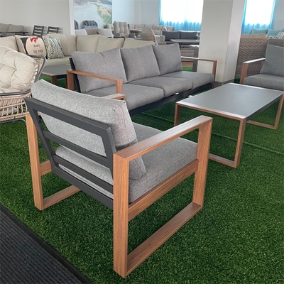 Meubles de jardin en extérieur pliés Canapé en rotin d'aluminium pour table de thé de coin de luxe