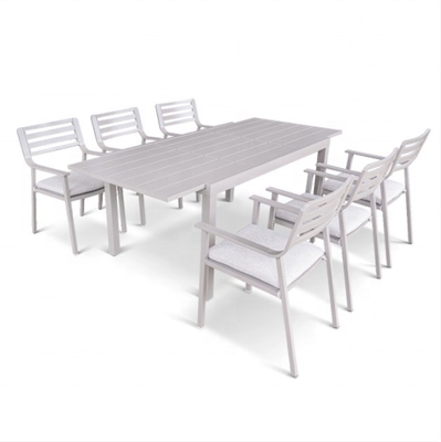 Couchette en aluminium en rotin en extérieur pliée de style moderne pour table de thé de jardin de luxe
