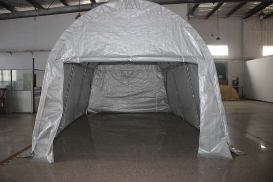 Couverture de garage pliable pour voiture pour l'ombre et le stockage portables