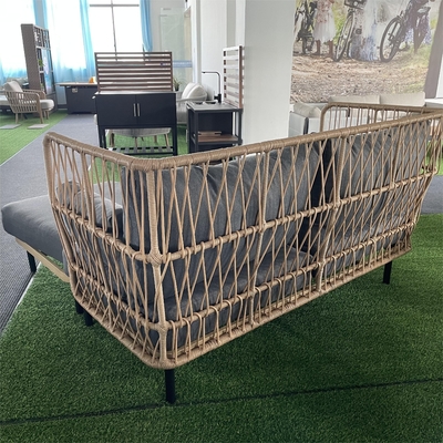 Meubles de jardin d'extérieur en aluminium Bistro canapé en rotin Pour un dîner de luxe