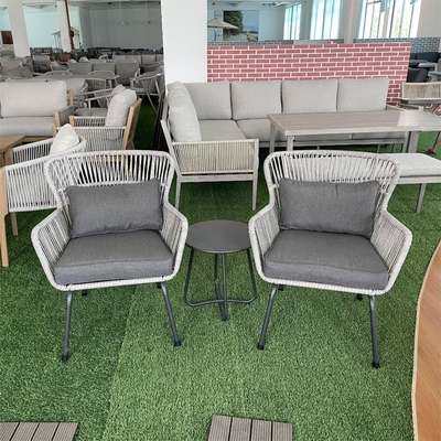Ensemble de meubles de jardin en extérieur Canapé en rotin en aluminium avec table à thé et chaises de bistrot