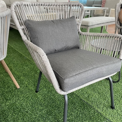 Ensemble de meubles de jardin en extérieur Canapé en rotin en aluminium avec table à thé et chaises de bistrot