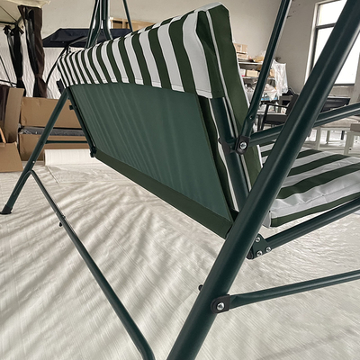 Lit suspendu extérieur design moderne 3 personnes chaise balançante patio avec tube en acier et toit