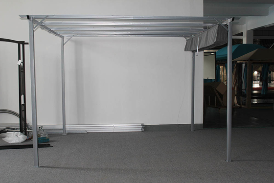 3*3.5*2.35M attaché à la maison cadre en aluminium blanc aube prix de marché auvents