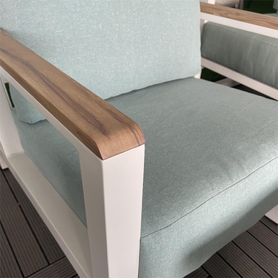 Meubles de jardin en extérieur Canapé en rotin d'aluminium Pour une table de luxe