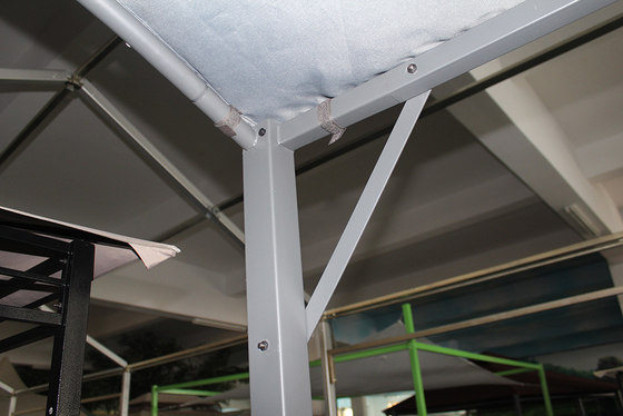 Pergola de pavillon de gazebo à cadre en acier avec 2.45*1.37*2.15M Taille et conception pliable