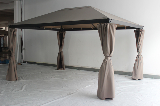 Gazebo de jardin en aluminium 3*4*2.7M avec cadre métallique résistant à la rouille et toit en acier personnalisé
