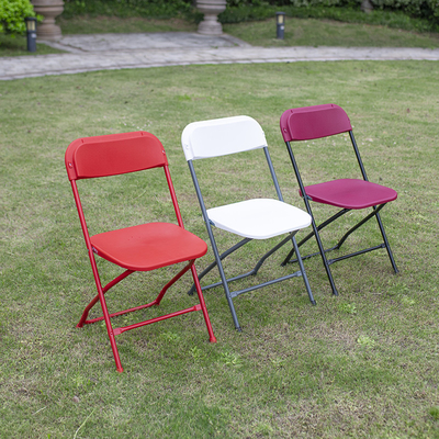 Chaise de mariage en plein air pour jardin, parfaite pour les loisirs en plein air et les événements