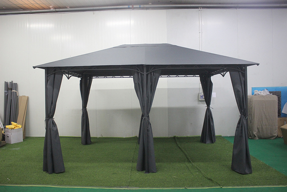 Polyester Canopy Gazebo de mode 3X3.5CM pour des événements extérieurs faciles à assembler