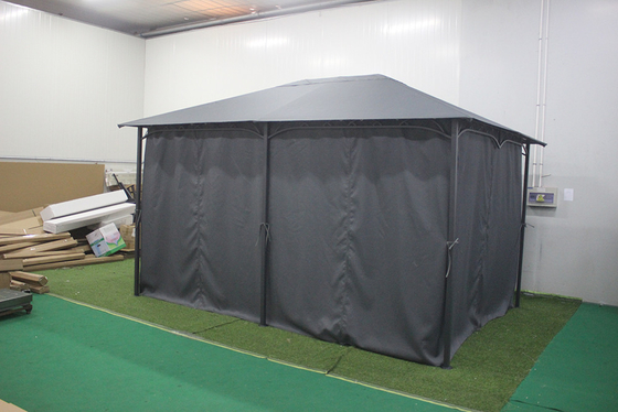 Polyester Canopy Gazebo de mode 3X3.5CM pour des événements extérieurs faciles à assembler