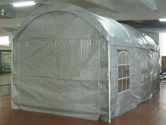 Carport de stockage à grande capacité imperméable à l'eau et à large espace pour le stationnement