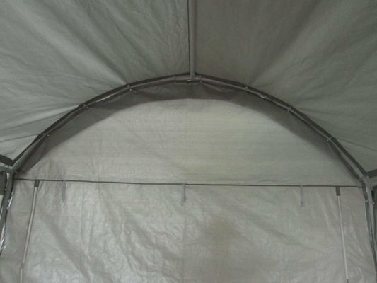 Carport de stockage à grande capacité imperméable à l'eau et à large espace pour le stationnement
