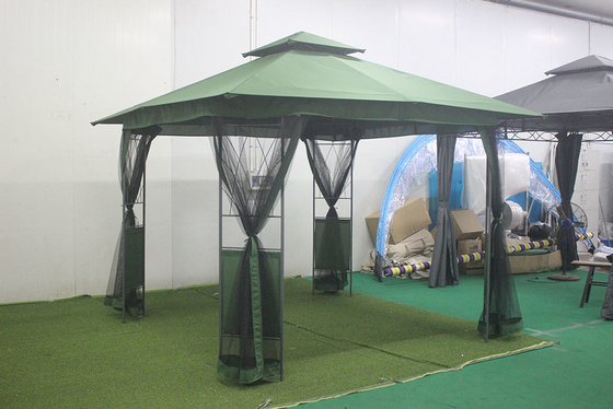 Gazebo en acier revêtu de PA pratique avec murs latéraux de rideau en maille et taille de l'emballage portable