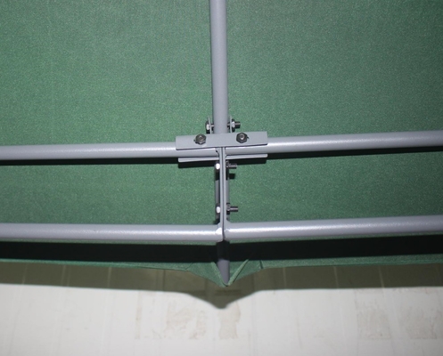 Abri extérieur avec baldaquin 3X3X2.6M avec cadre métallique et parois latérales faciles à assembler