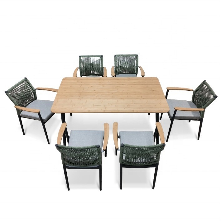Couchette en aluminium en rotin Meubles de jardin extérieur avec table de luxe et emballage du courrier